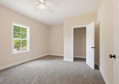 1205 Buckingham Place (28) Nicholas Construction, Home Builders Clarksville TN 8.7.26 (1366x768)