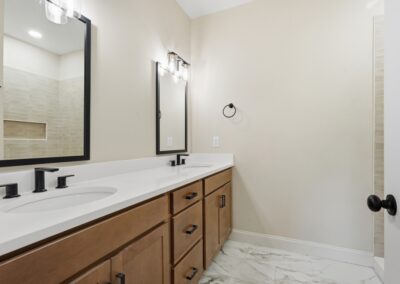 1205 Buckingham Place (9) Nicholas Construction, Home Builders Clarksville TN 8.7.26 (1366x768)